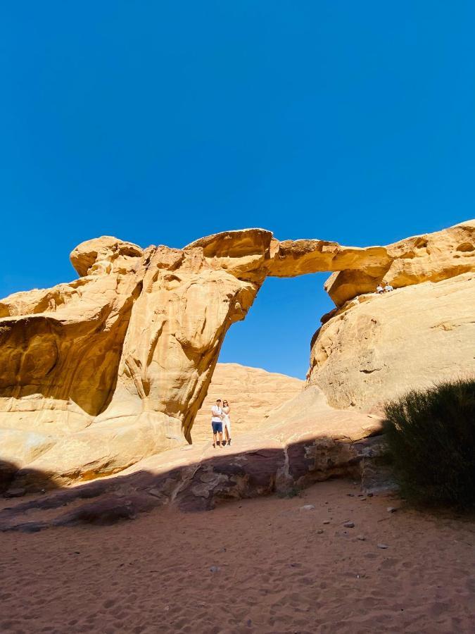Rum Four Mountain Luxury Camp Wadi Rum Exterior foto