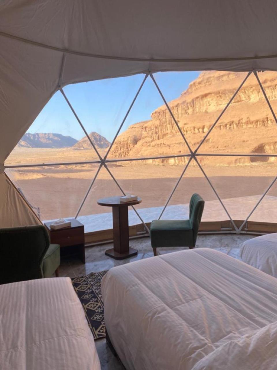 Rum Four Mountain Luxury Camp Wadi Rum Exterior foto